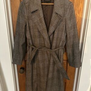 Banana Republic Houndstooth Wrap Coat